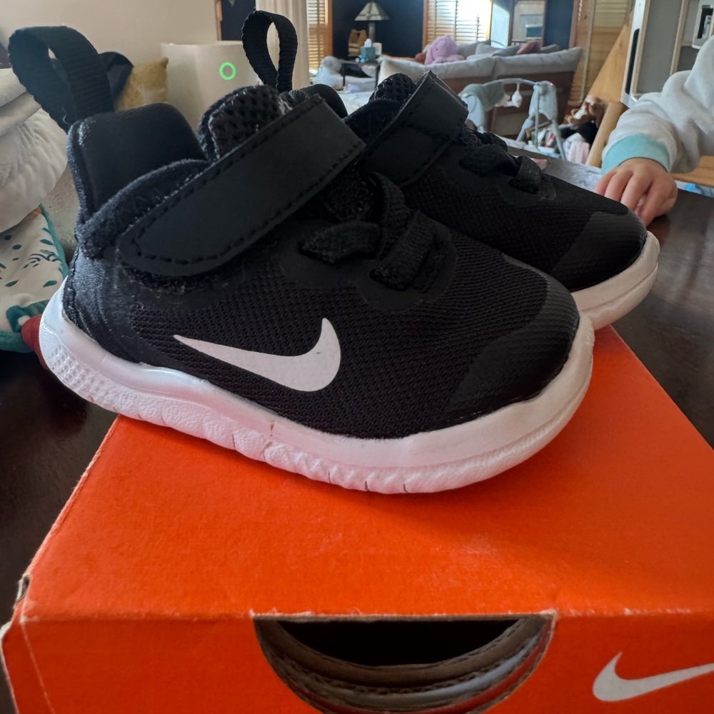 Nike Free Run 2018 size 2c